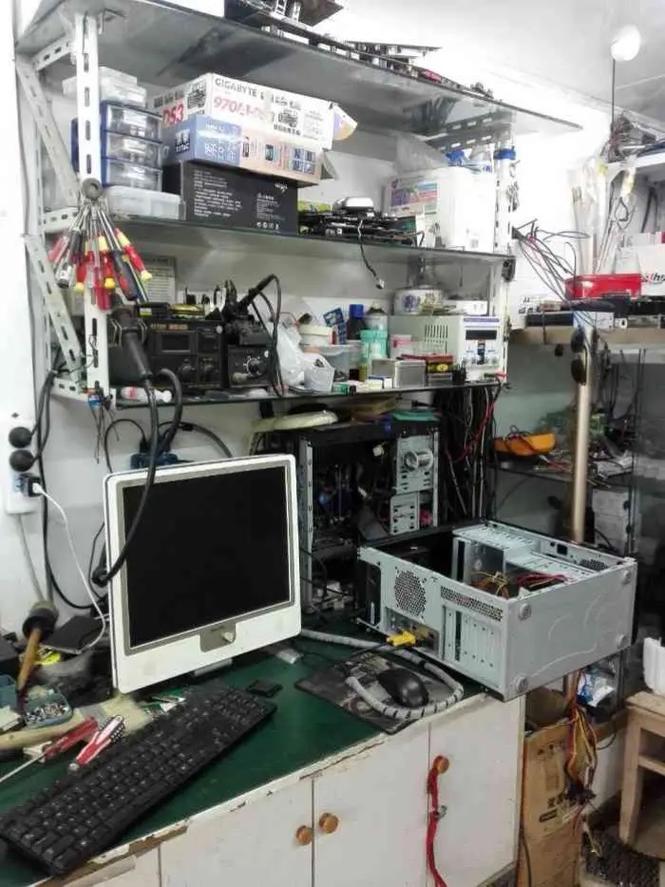 全面解析專業(yè)電腦維修 從臺(tái)式機(jī)到蘋果電腦的守護(hù)者